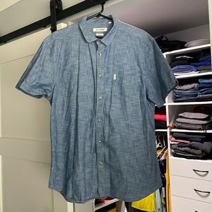 Men’s short sleeve button down shirt